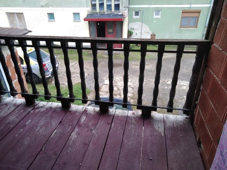 Casă cu 2 camere cu Teren 40 Mp în Central