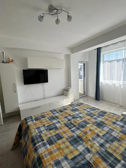 Apartament cu 3 camere decomandat în Bucium