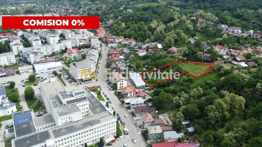 Teren de 3049 mp, în Central
