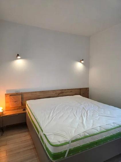 Apartament cu 3 camere decomandat în Lujerului