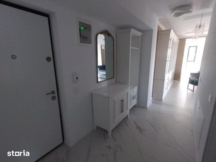 Apartament cu 3 camere în Pieptănari