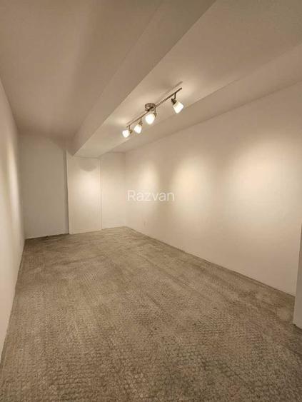Apartament 4 camere cu garaj Calea Calarasi, Decebal
