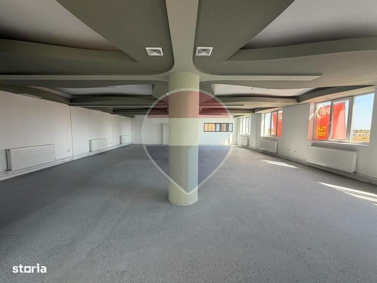Spațiu comercial, de 349 mp, în Central