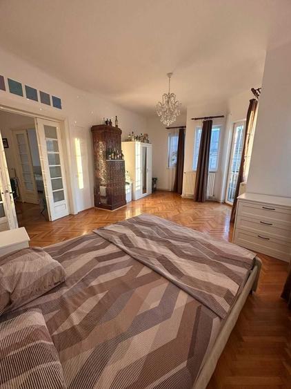 Peninsula 3 camere 84 mp pret 160.000 euro - 1