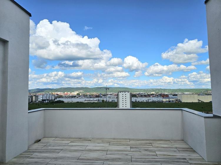 Apartament cu 3 camere decomandat în Șelimbăr