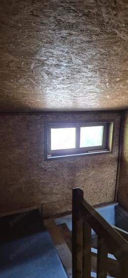 Casă cu 6 camere cu Teren 300 Mp în Văliug