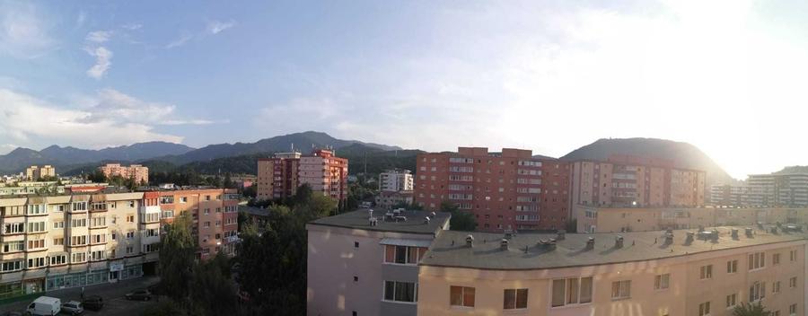 Apartament cu 2 camere decomandat în Astra