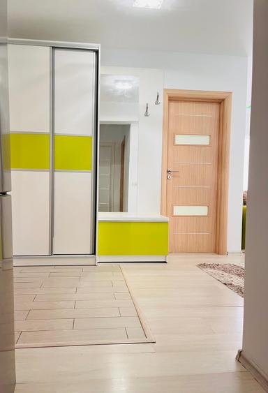 Apartament cu 3 camere decomandat, mobilat în Tomis III