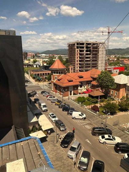 Apartament cu 2 camere decomandat în Ultracentral