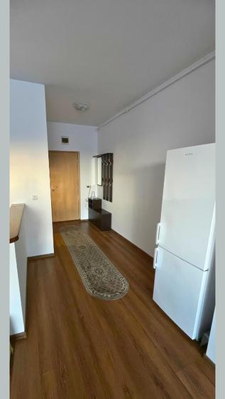 Apartament cu 2 camere semidecomandat în Florești