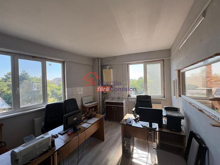 Spațiu comercial, de 220 mp, în Tătărași
