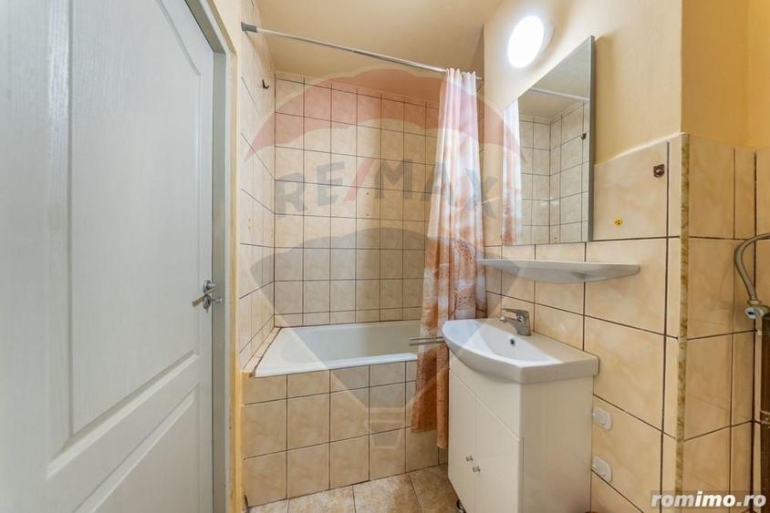 De inchiriat apartament modern 2 camere central , centrala gaz . - 12
