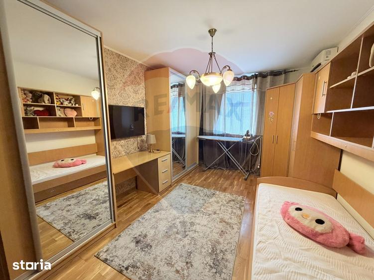 Casă cu 4 camere cu Teren 108.82 Mp în Radu Negru