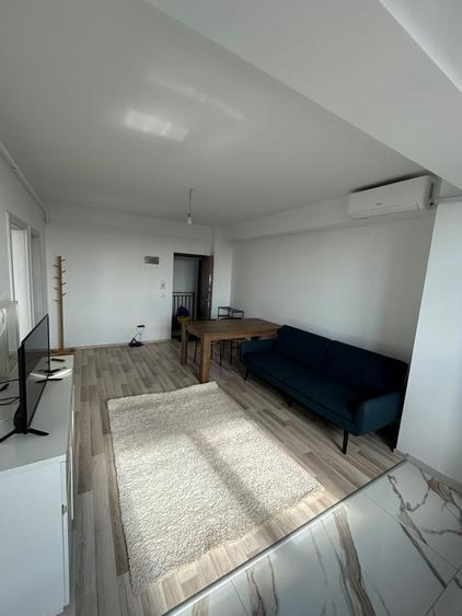 Apartament cu 2 camere semidecomandat în Valea Lupului