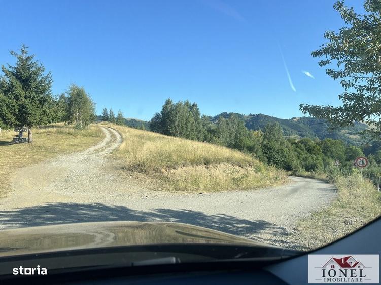 Casă cu 2 camere în Mogoș