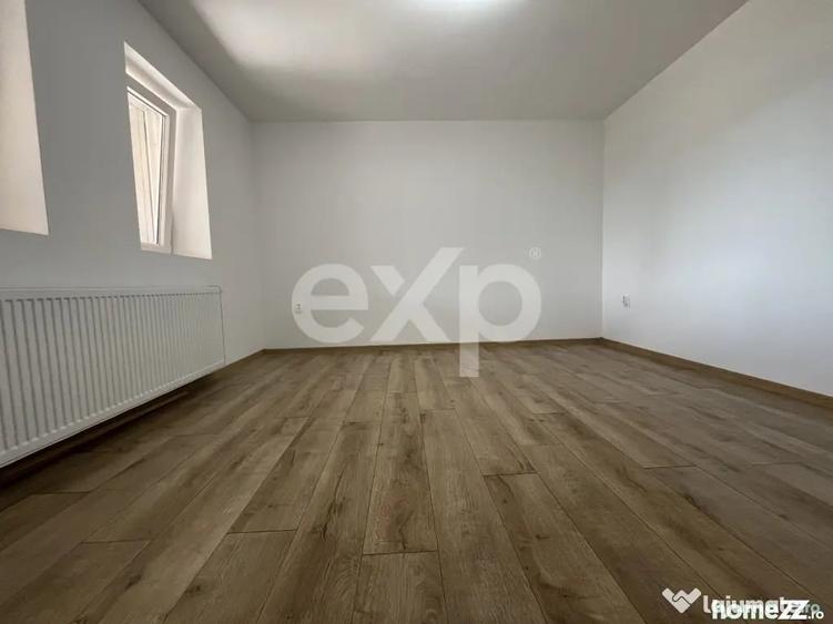 Casă cu 4 camere cu Teren 861 Mp în Cuparu
