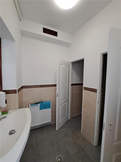 Spațiu comercial, de 78 mp, în Hașdeu