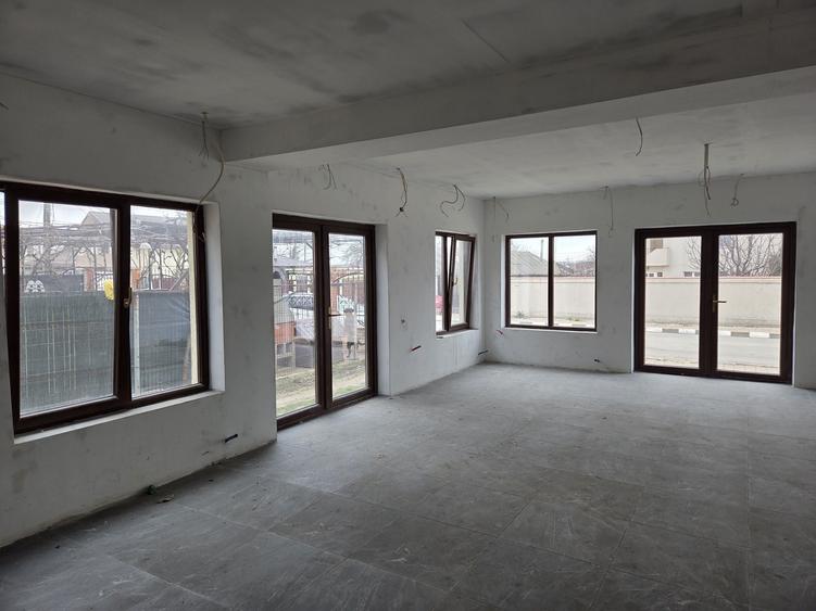 Spațiu comercial, de 89 mp, în Tuzla