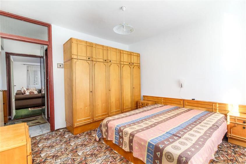 Apartament cu 2 camere decomandat în Zorilor