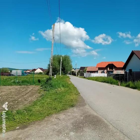 Teren de 1853 mp, în Lunca Calnicului