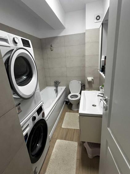 Apartament cu 2 camere semidecomandat în Exterior Vest
