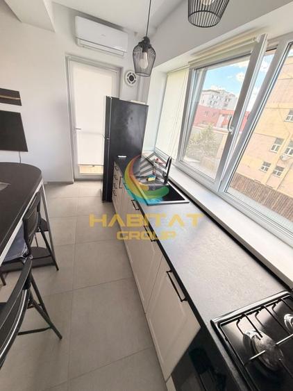 Apartament cu 2 camere semidecomandat, mobilat în 13 Septembrie