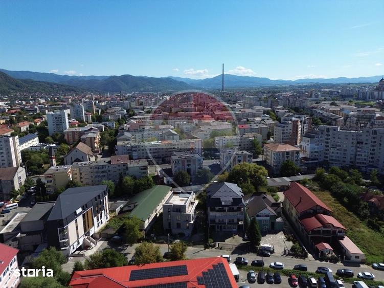 Spațiu comercial, de 1,100 mp, în Gării