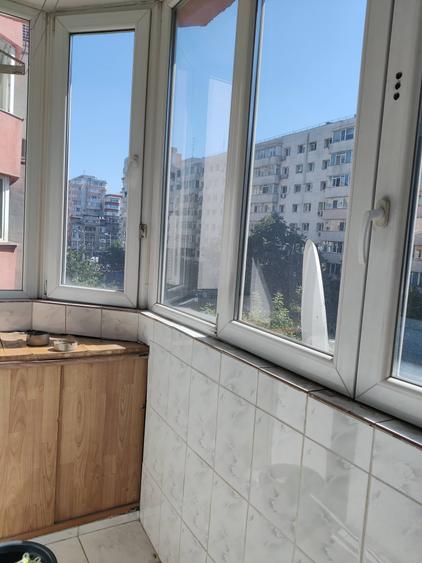 Apartament cu 2 camere semidecomandat în Moșilor