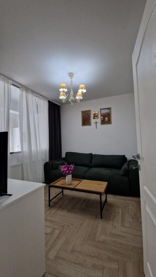 Apartament cu 2 camere semidecomandat în Ultracentral