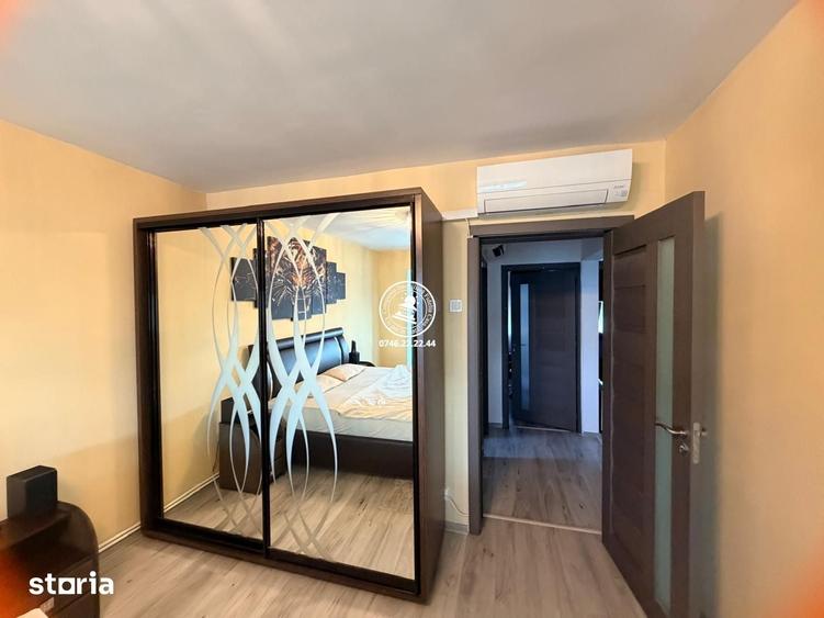 Apartament cu 3 camere decomandat în Alexandru cel Bun
