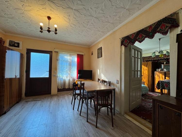 Casă individuală cu 3 camere cu Teren 385 Mp în Bran