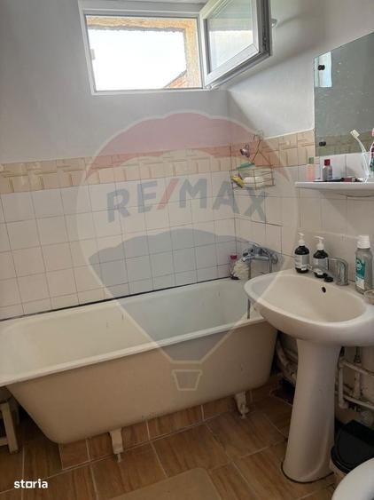Apartament cu 2 camere semidecomandat în Dudașu
