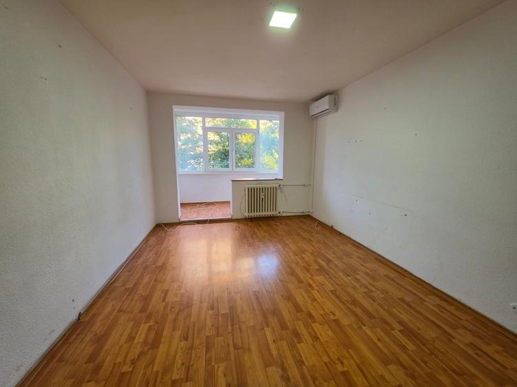 Apartament cu 2 camere circular în Baba Novac