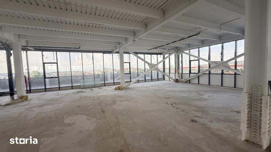 Spațiu comercial, de 800 mp, în Ștefăneștii de Jos