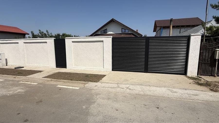 Casă cu 4 camere în Chiscani