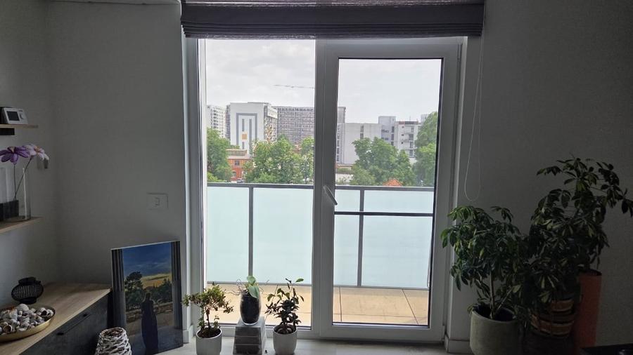 Apartament cu 2 camere decomandat, mobilat în Parcul Carol