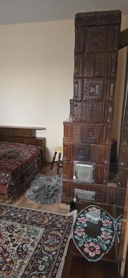 Casă individuală cu 4 camere cu Teren 2000 Mp în Izvoare