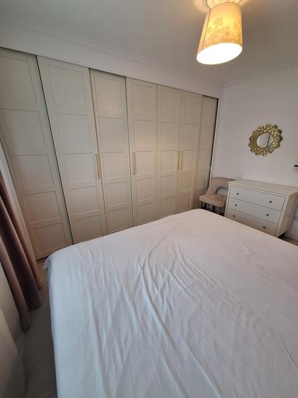 Apartament cu 2 camere decomandat în Dumbrăvița