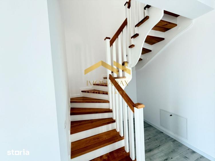 Casă cu 4 camere cu Teren 265 Mp în Sânmihaiu Român