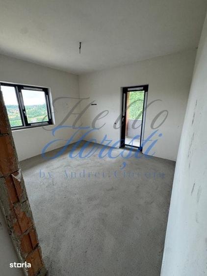 Casă cu 4 camere cu Teren 537.7 Mp în Feleacu