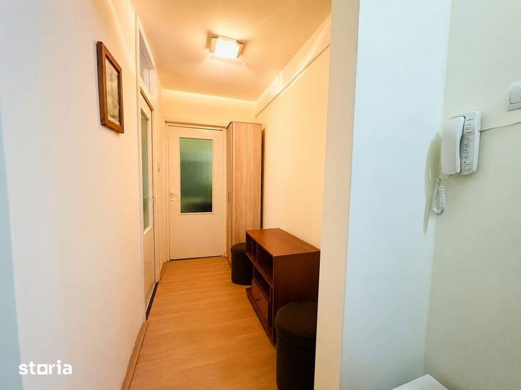 Apartament cu 2 camere semidecomandat în Est