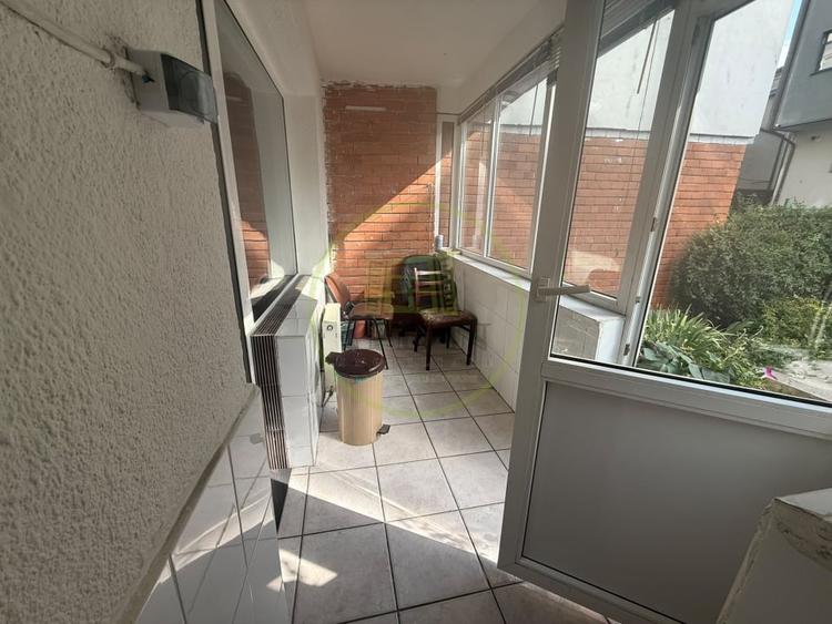 Apartament cu 3 camere decomandat, mobilat în 1 Mai