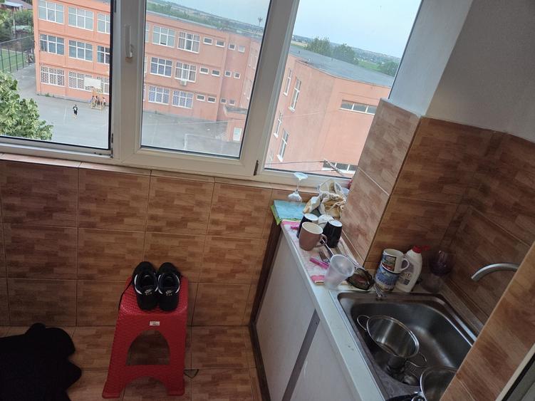 Vand apartament 2 camere - 2