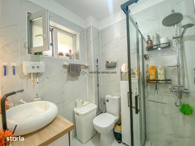 Casă cu 4 camere în Dudu