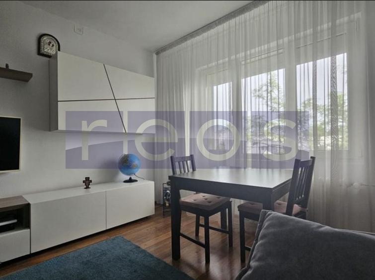 Apartament cu 3 camere semidecomandat în Dristor