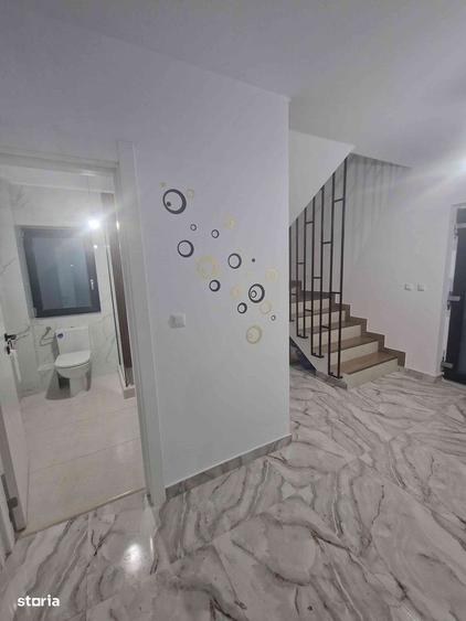 Casă cu 4 camere cu Teren 440 Mp în Miroslava
