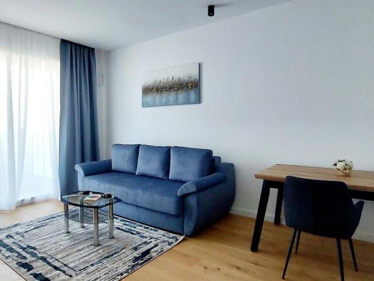 Apartament cu 2 camere decomandat, mobilat în Aviației