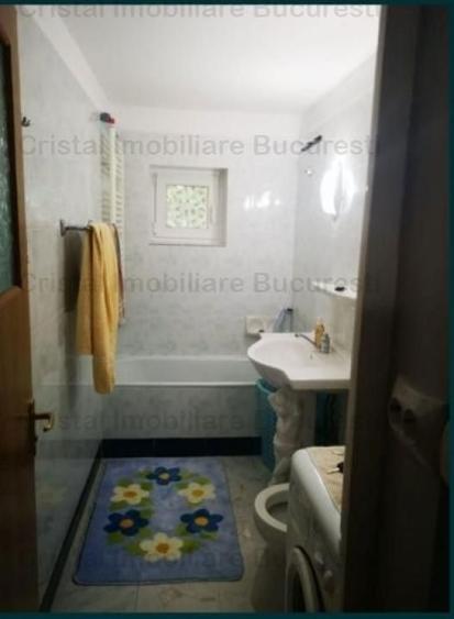 Apartament cu 2 camere decomandat, mobilat în Sebastian