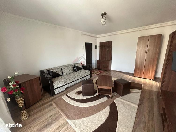 Garsonieră decomandată în Galata