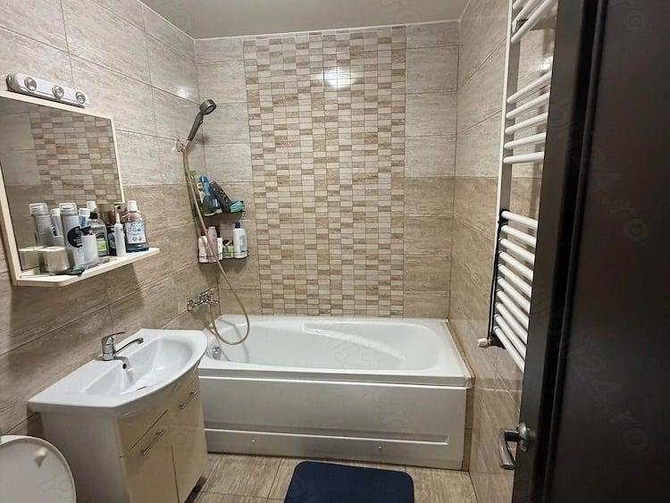 Apartament cu 2 camere decomandat în Unirii